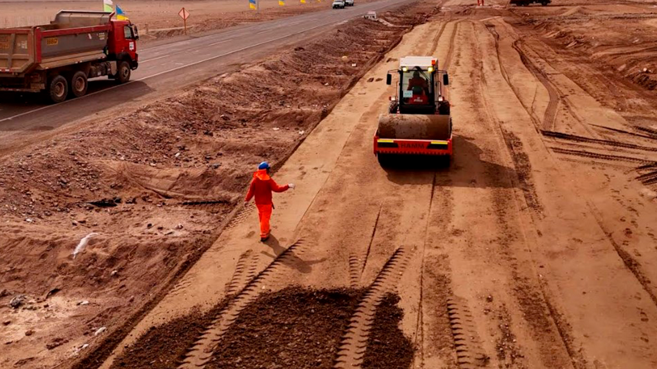 Contraloría advierte ausencia de especialistas en obra de la doble vía Boca del Río – Tacna